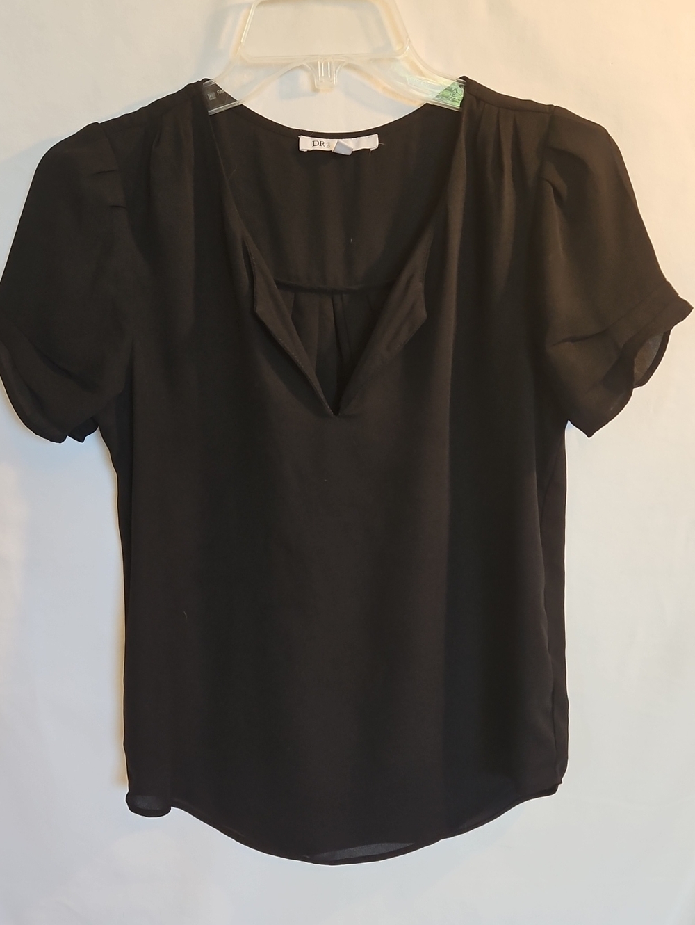 DR2 Black V-Neck Short Sleeve Blouse